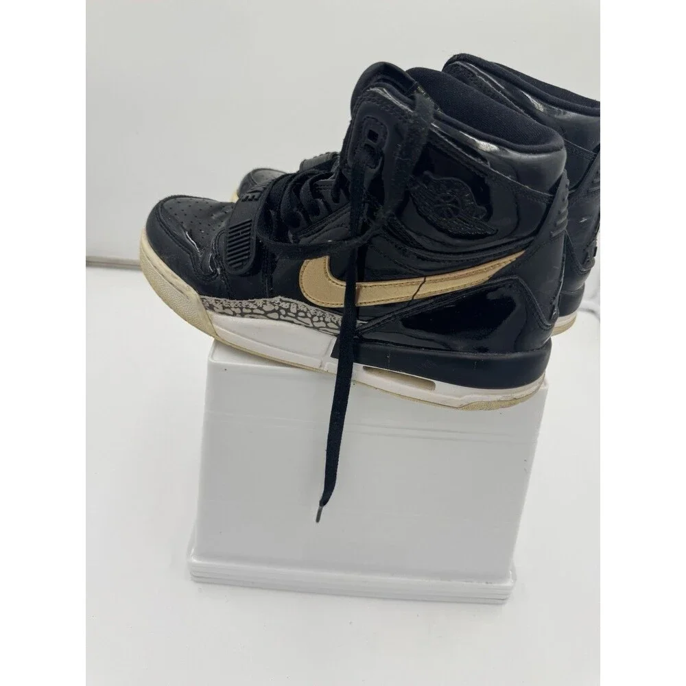 Nike Air Jordan Legacy 312 Size 6Y GS Black Metallic‎ Gold AT4040-007